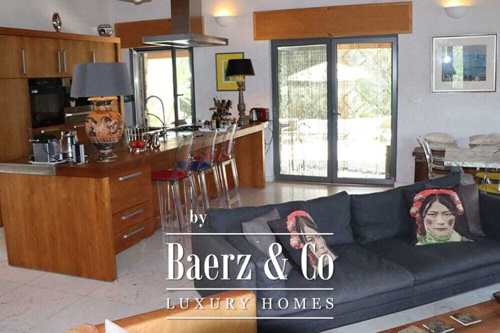 Image No.15-4 Bed Villa for sale