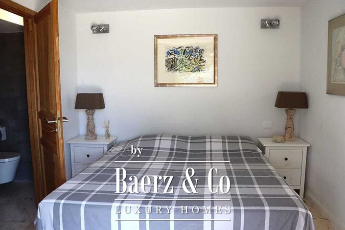 Image No.37-4 Bed Villa for sale