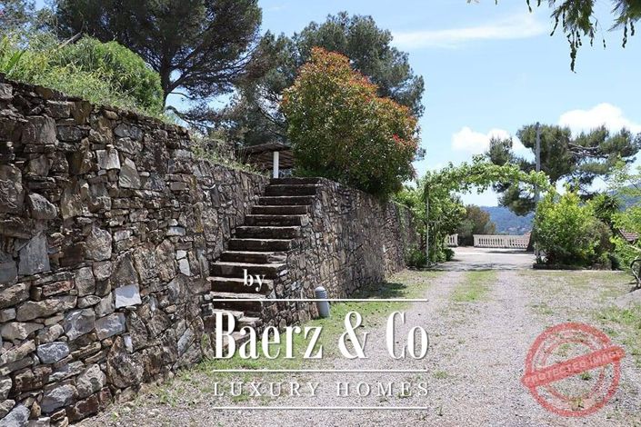 Image No.59-4 Bed Villa for sale