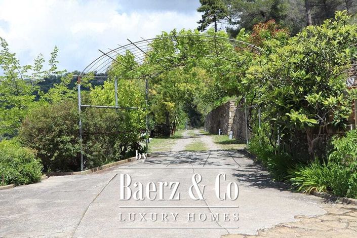 Image No.60-4 Bed Villa for sale