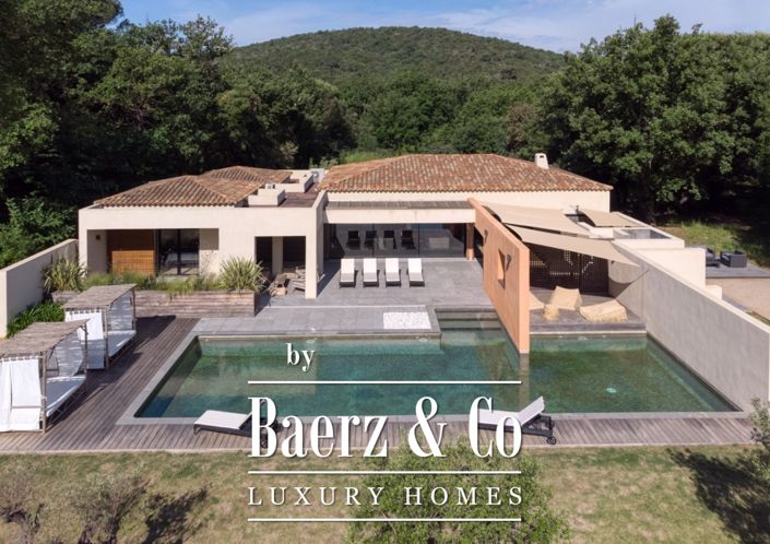 Image No.1-4 Bed Villa for sale