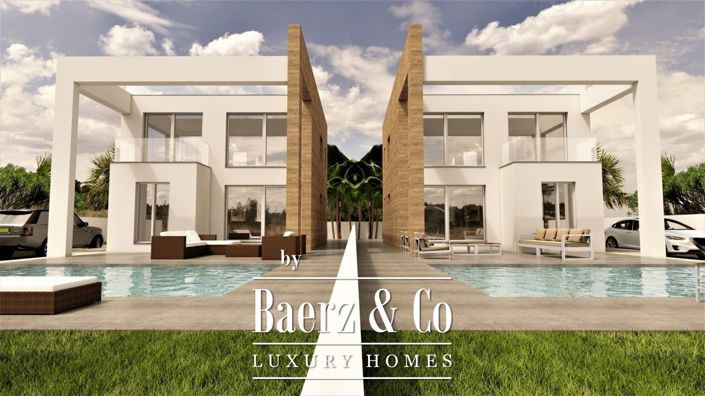 Image No.2-4 Bed Villa for sale