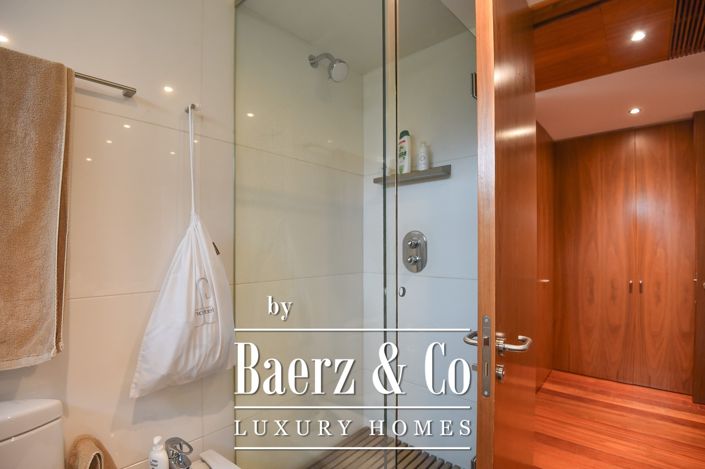 Image No.24-3 Bed Apartment for sale