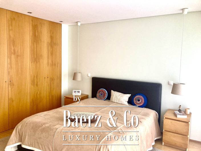 Image No.13-3 Bed Property for sale