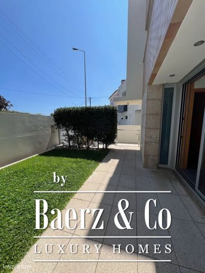 Image No.5-3 Bed Property for sale