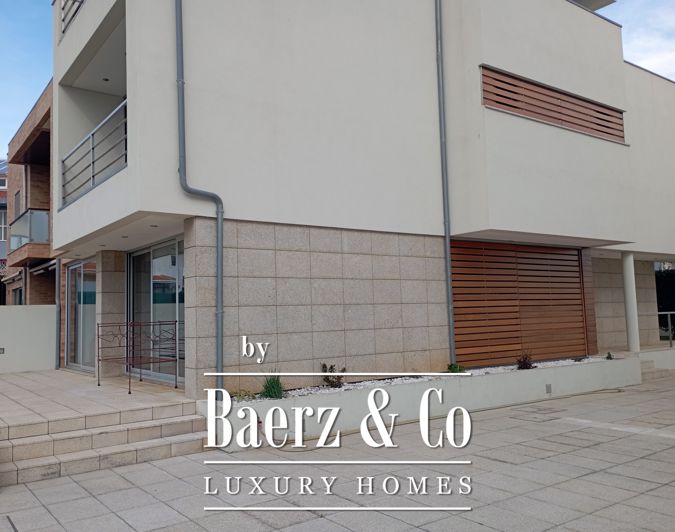 Image No.7-3 Bed Property for sale