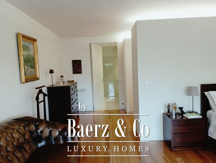 Image No.13-5 Bed Property for sale