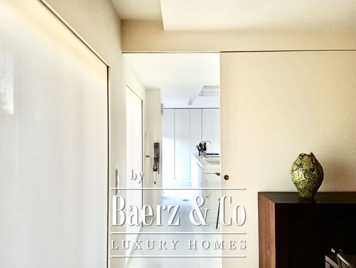 Image No.7-5 Bed Property for sale