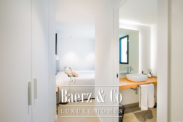 Image No.26-3 Bed Villa for sale