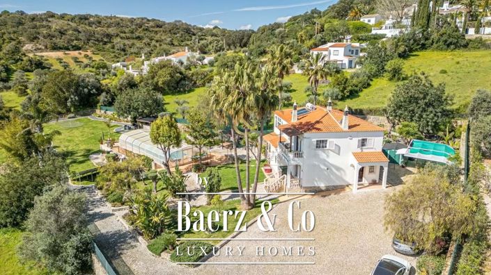 Image No.1-4 Bed Villa for sale
