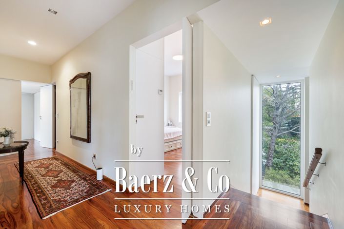 Image No.11-6 Bed House for sale