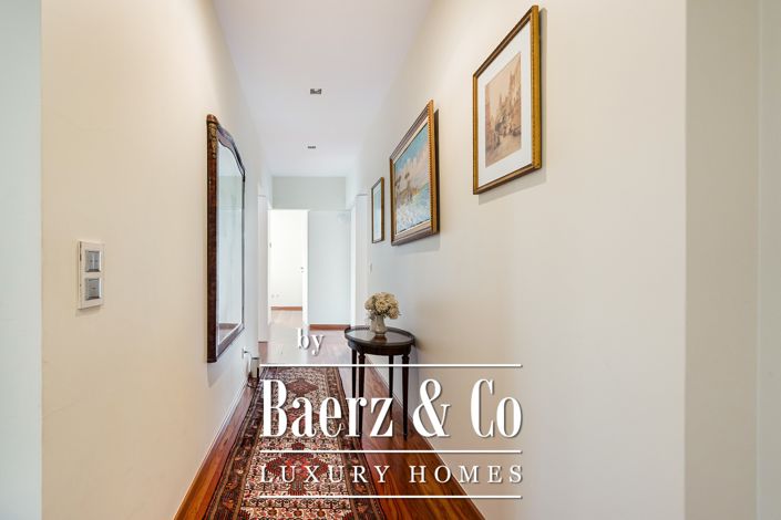 Image No.12-6 Bed House for sale