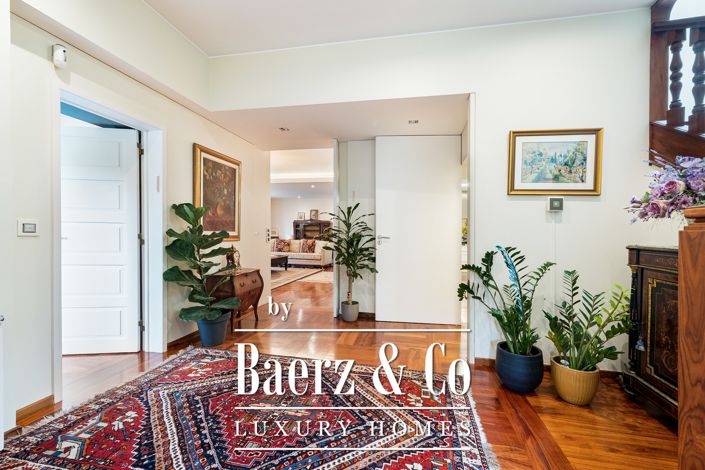 Image No.3-6 Bed House for sale