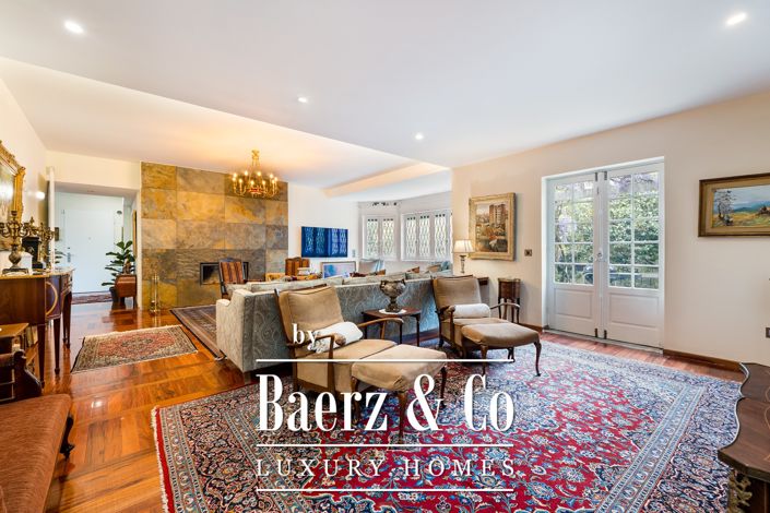 Image No.4-6 Bed House for sale