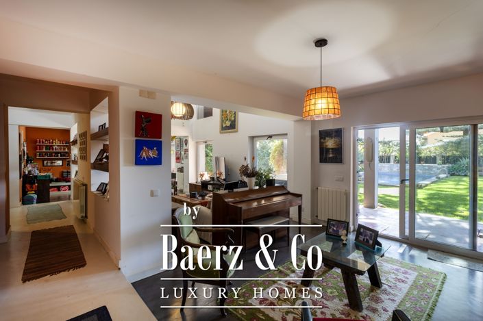 Image No.24-4 Bed House for sale