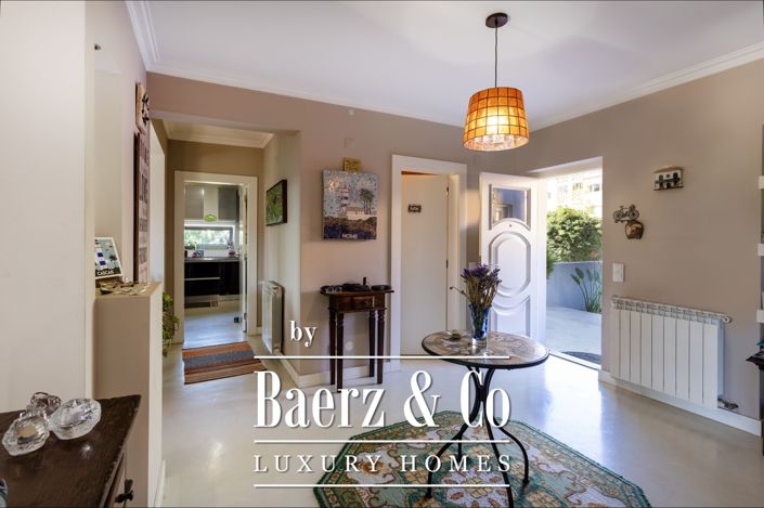 Image No.3-4 Bed House for sale