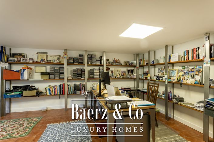 Image No.31-4 Bed House for sale