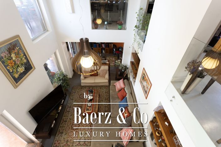 Image No.6-4 Bed House for sale