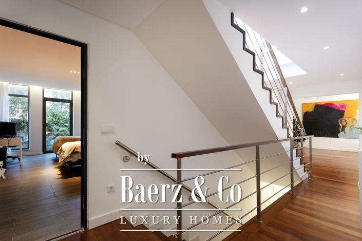 Image No.14-3 Bed House for sale