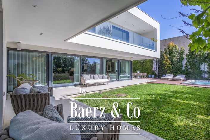 Image No.11-4 Bed House for sale