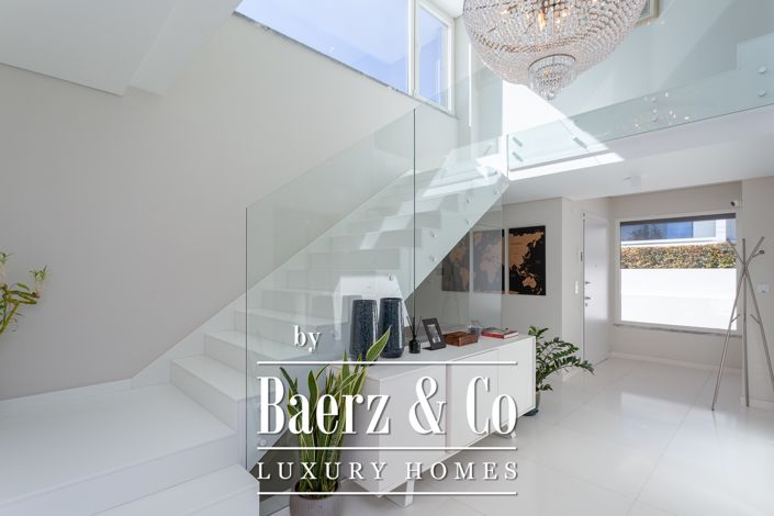 Image No.13-4 Bed House for sale