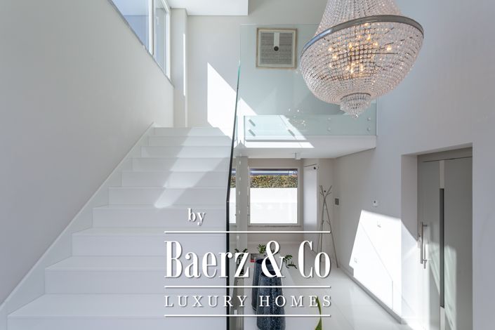 Image No.14-4 Bed House for sale