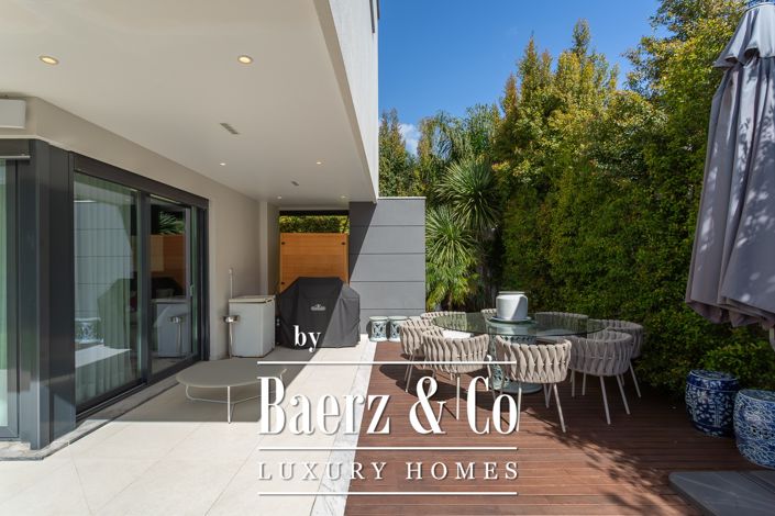 Image No.32-4 Bed House for sale