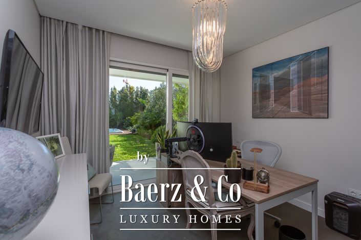 Image No.7-4 Bed House for sale