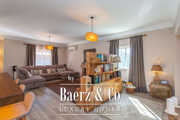 Image No.8-3 Bed House for sale