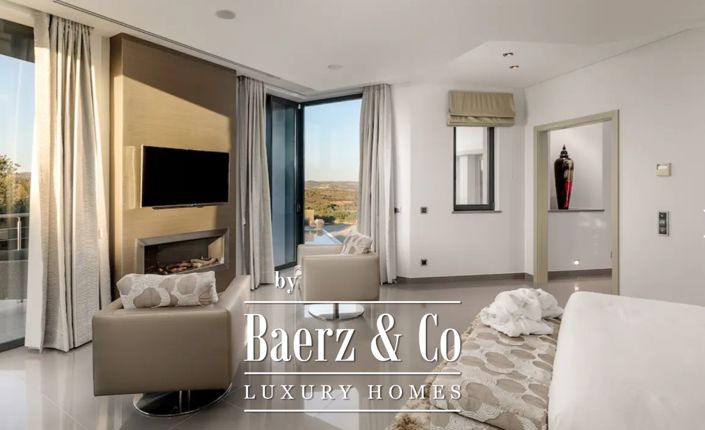 Image No.13-5 Bed House for sale