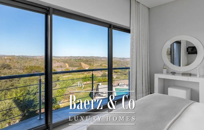 Image No.17-5 Bed House for sale