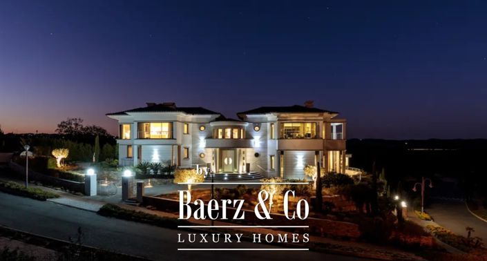 Image No.24-5 Bed House for sale