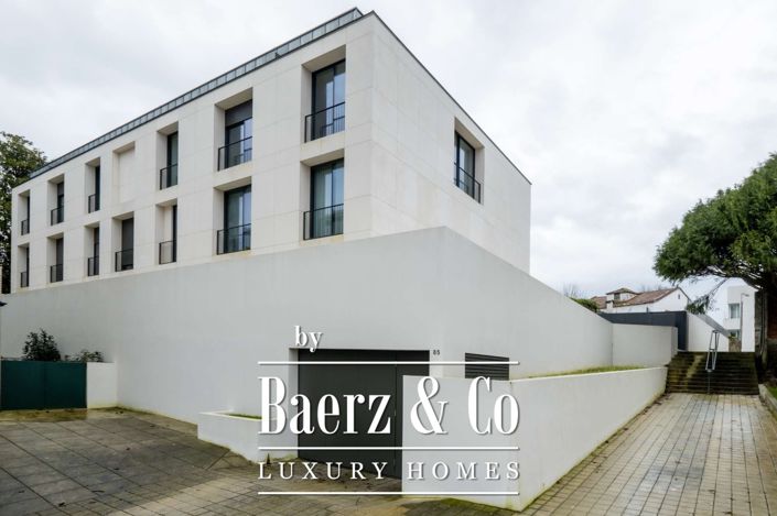 Image No.18-3 Bed Apartment for sale