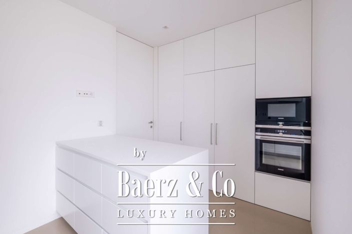 Image No.9-3 Bed Apartment for sale