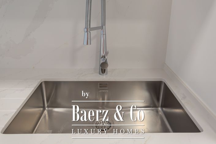 Image No.25-3 Bed Apartment for sale