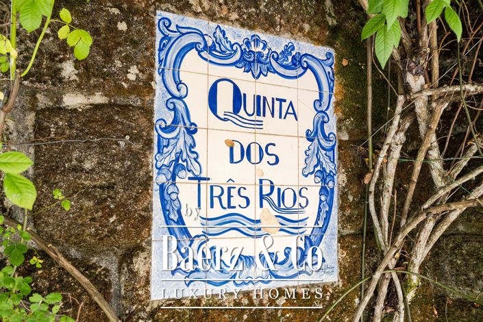 Image No.2-10 Bed Farmhouse for sale