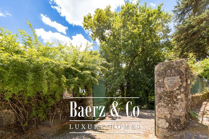 Image No.3-10 Bed Farmhouse for sale