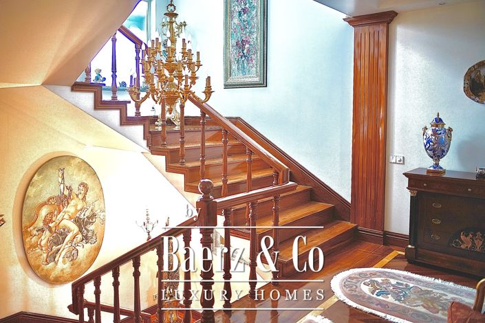 Image No.14-4 Bed House for sale