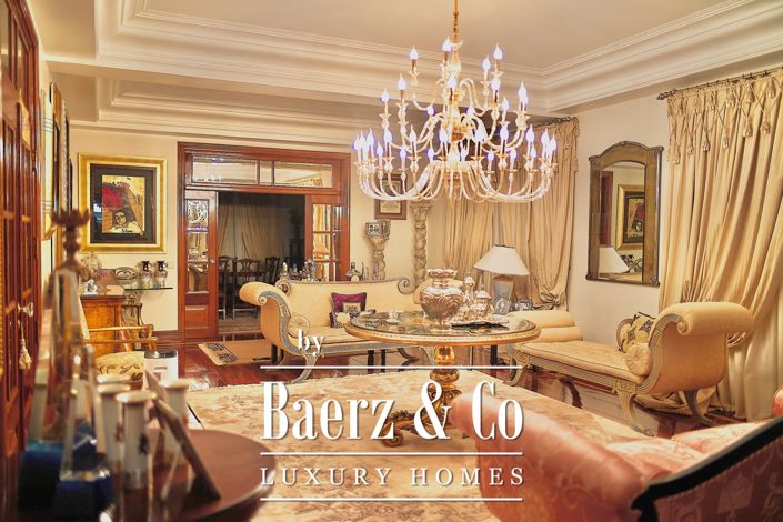 Image No.2-4 Bed House for sale