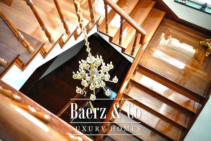 Image No.7-4 Bed House for sale