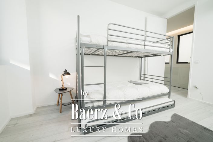 Image No.14-3 Bed Property for sale