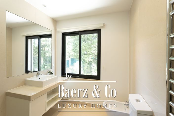 Image No.31-4 Bed House for sale