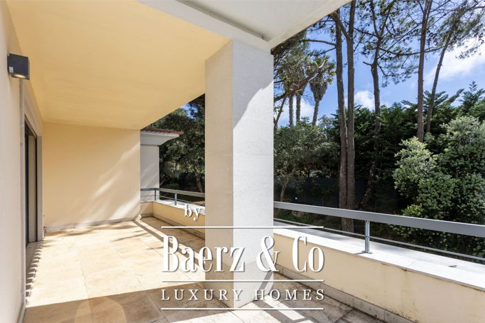 Image No.34-4 Bed House for sale