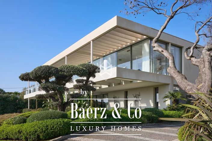 Image No.1-6 Bed Villa for sale