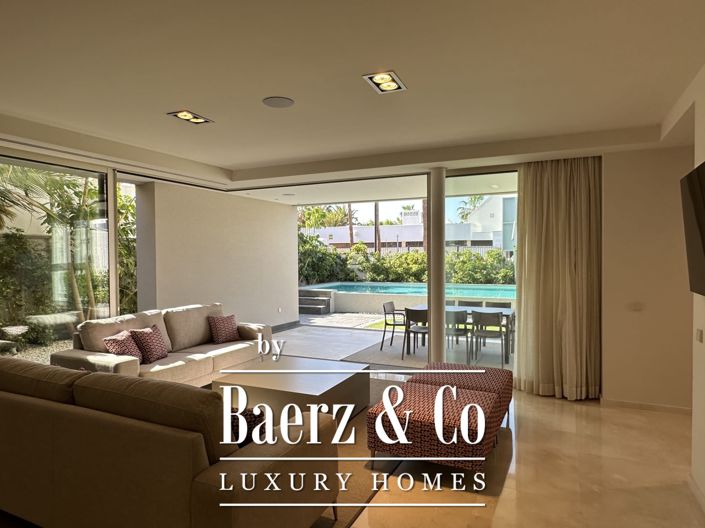 Image No.5-Villa de 4 chambres à vendre à Playa de las Americas