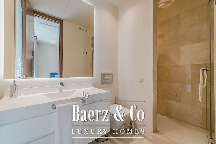 Image No.9-4 Bed Villa for sale