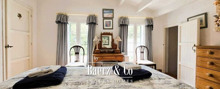 Image No.15-5 Bed Property for sale