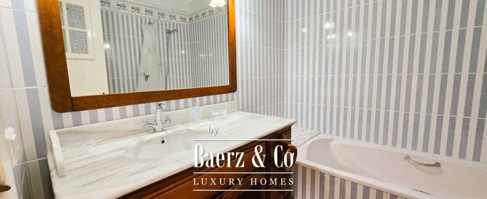 Image No.18-5 Bed Property for sale