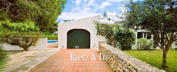 Image No.24-5 Bed Property for sale