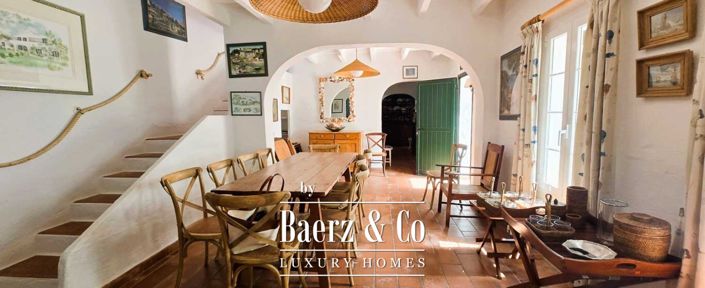 Image No.6-5 Bed Property for sale